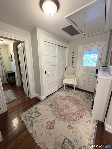 89 Hillside Avenue, Shelton, CT 06484