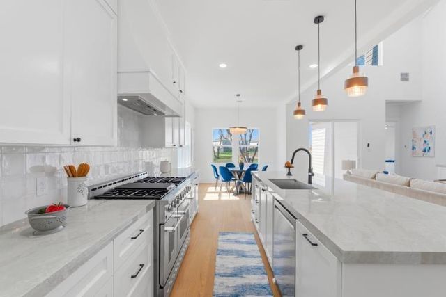 1400 Oregon Street, La Porte, TX 77571