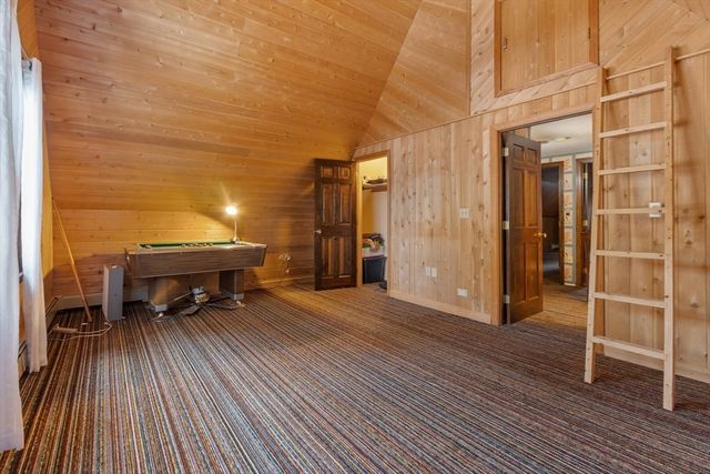 9 Old Princeton Rd Cutoff, Hubbardston, MA 01452