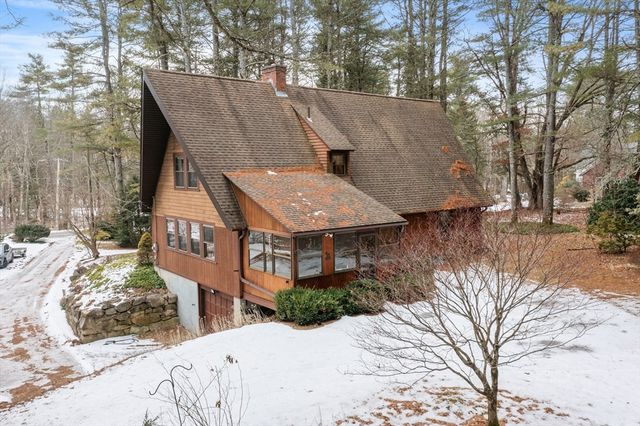 9 Old Princeton Rd Cutoff, Hubbardston, MA 01452