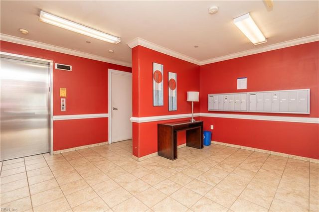 810 W Princess Anne Rd Apt 303, Norfolk, VA 23517