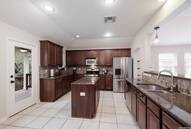 26122 Indian Clf, San Antonio, TX 78260