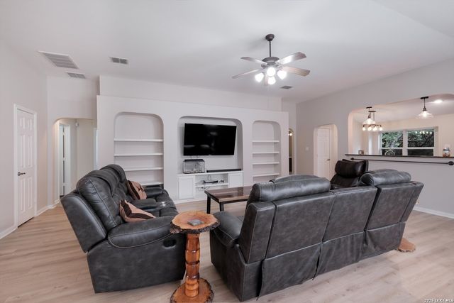 26122 Indian Clf, San Antonio, TX 78260