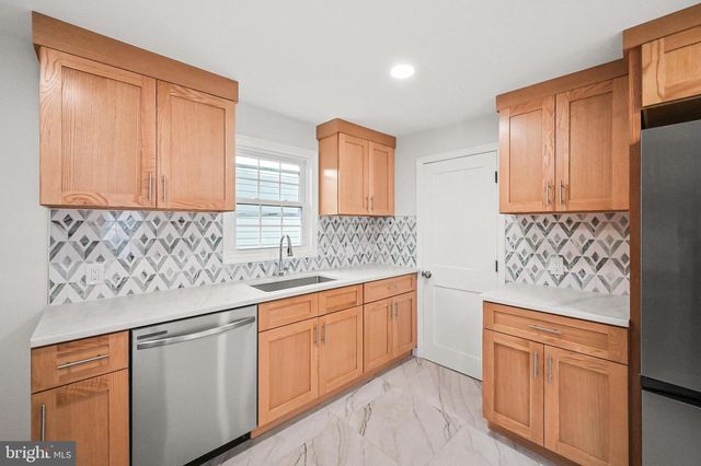 293 FIRST ST, Keyport, NJ 07735