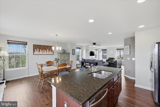 60 NIBLICK SQ, Front Royal, VA 22630