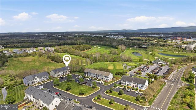 60 NIBLICK SQ, Front Royal, VA 22630