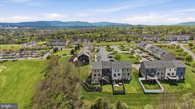 60 NIBLICK SQ, Front Royal, VA 22630