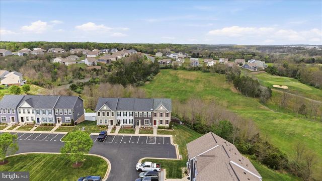 60 NIBLICK SQ, Front Royal, VA 22630