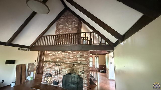3740 SW Worwick Town RD, Topeka, KS 66610