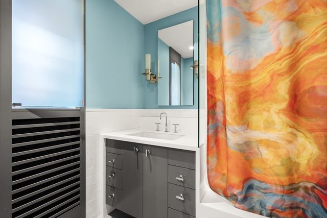 192 Commonwealth Ave 5, Boston, MA 02116