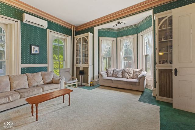 18 Martin Place, Franklin, IN 46131