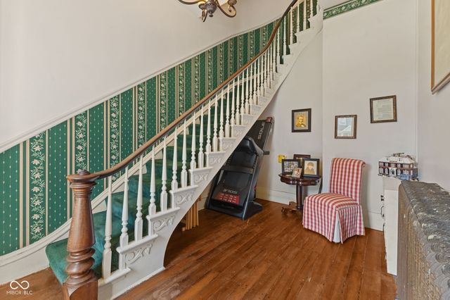 18 Martin Place, Franklin, IN 46131