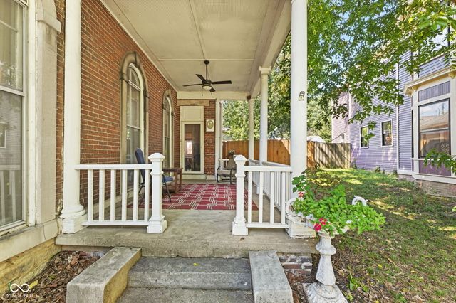 18 Martin Place, Franklin, IN 46131