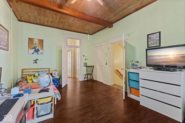 18 Martin Place, Franklin, IN 46131