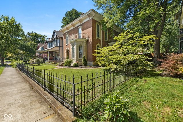18 Martin Place, Franklin, IN 46131