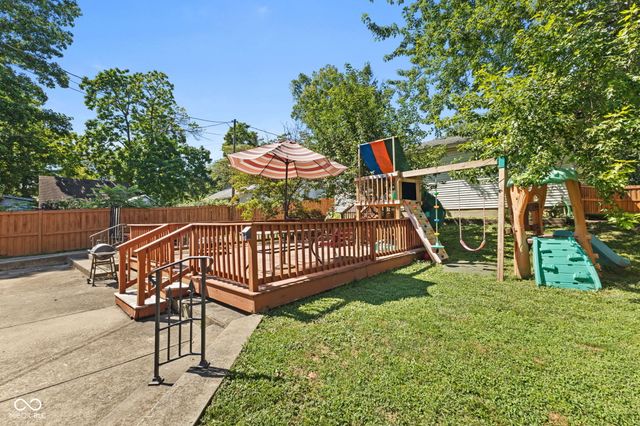 18 Martin Place, Franklin, IN 46131