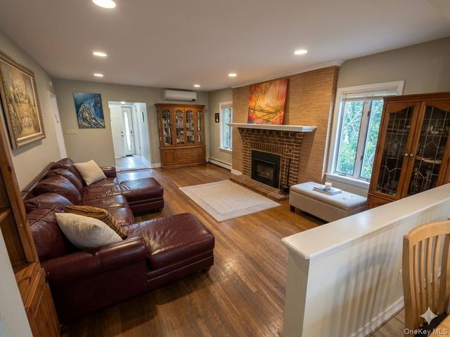 1132 Fulton Street, Woodmere, NY 11598