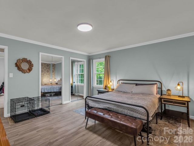 701 Hickory Hill Court, Gastonia, NC 28054