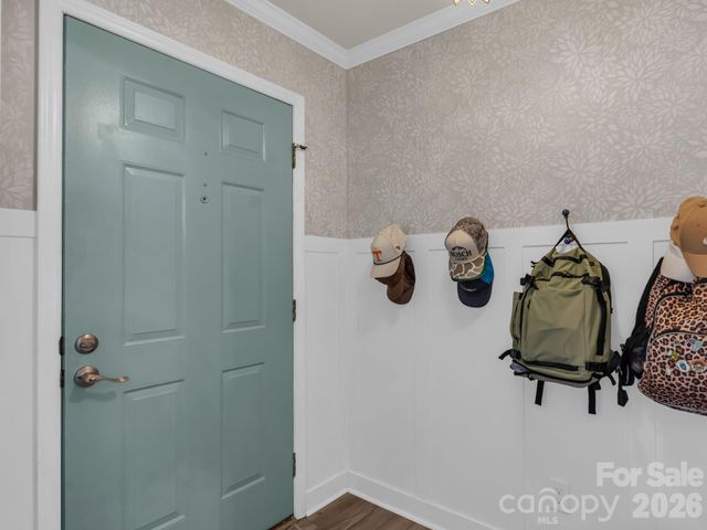701 Hickory Hill Court, Gastonia, NC 28054