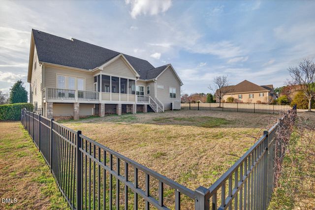 25 Westbourne Lane, Youngsville, NC 27596