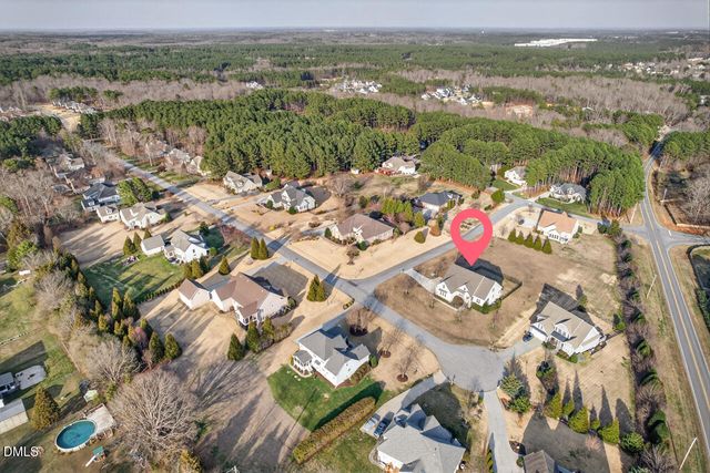 25 Westbourne Lane, Youngsville, NC 27596