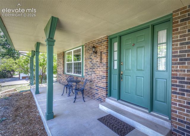 174 Tamarron Drive, Colorado Springs, CO 80919