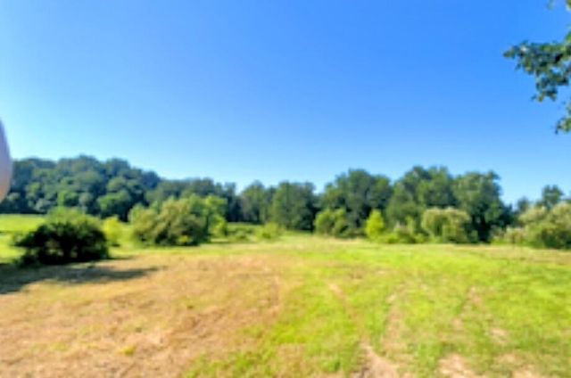 2311 E Glendora Road, Buchanan, MI 49107