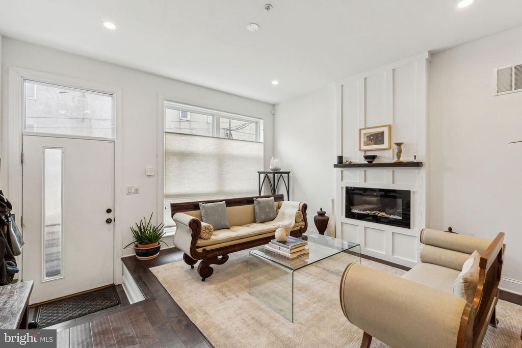 1706 S 23RD ST, Philadelphia, PA 19145