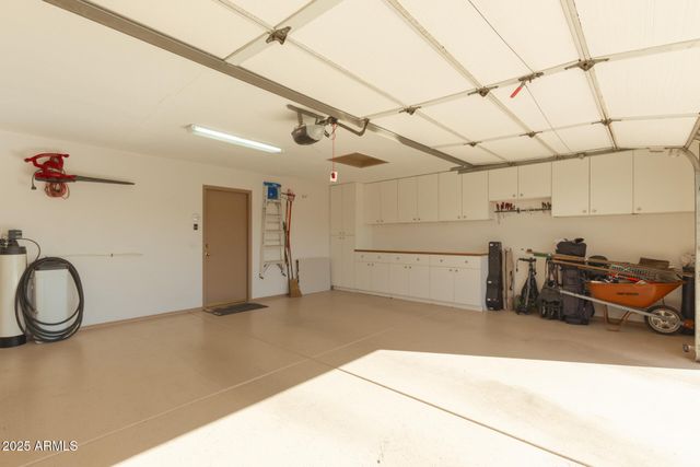 10238 E OSAGE Avenue, Mesa, AZ 85212