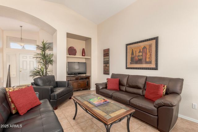 10238 E OSAGE Avenue, Mesa, AZ 85212