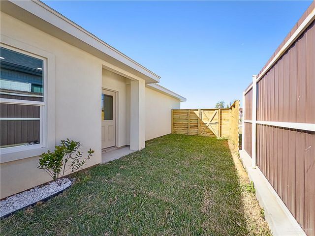 225 Palm Drive, La Joya, TX 78560
