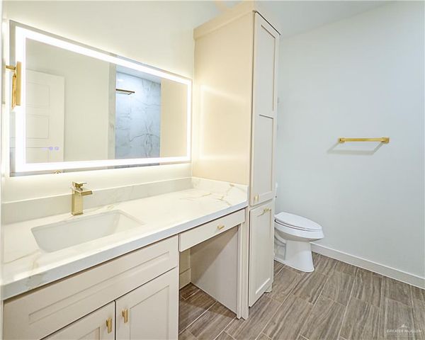 225 Palm Drive, La Joya, TX 78560