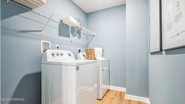 13 Dahlia Court, Bayville, NJ 08721