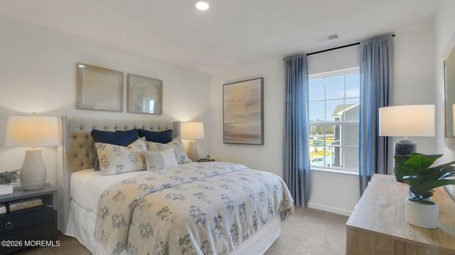 13 Dahlia Court, Bayville, NJ 08721