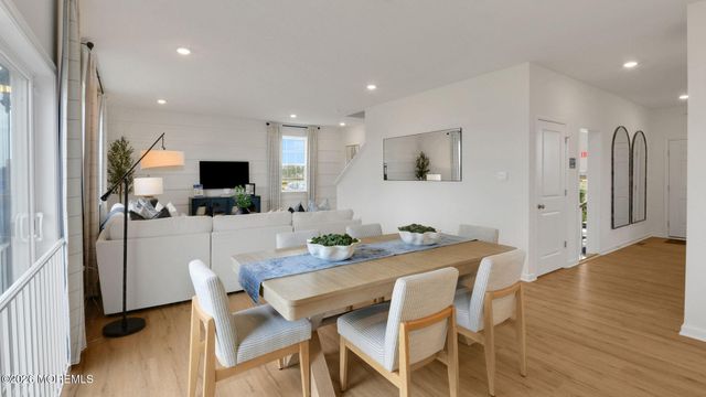 13 Dahlia Court, Bayville, NJ 08721