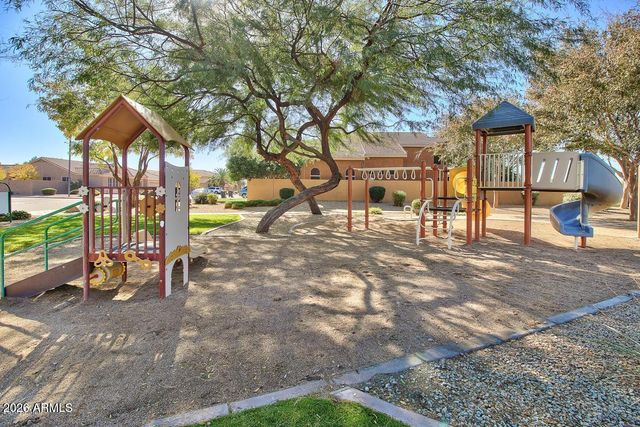 375 S Buena Vista Avenue, Gilbert, AZ 85296