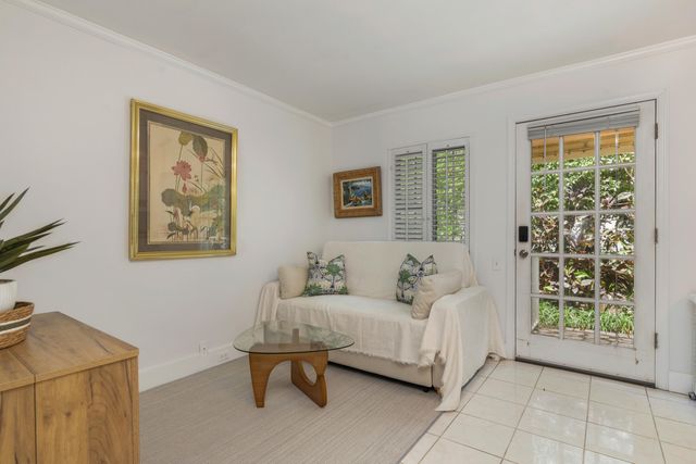 155 Peruvian Avenue Back Cottage, Palm Beach, FL 33480