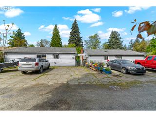 3713 M St, Vancouver, WA 98663
