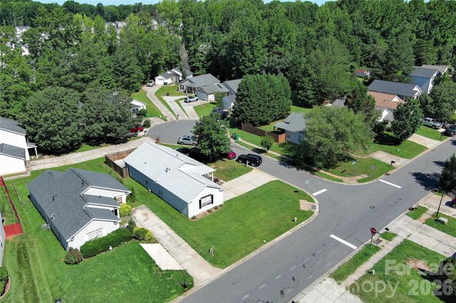 12151 Stewarts Crossing Drive, Charlotte, NC 28215