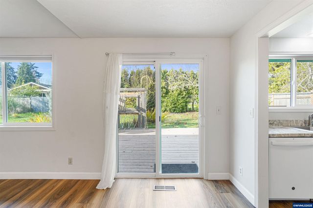 4561 Pullman Ct SE, Salem, OR 97302