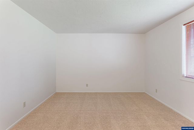 4561 Pullman Ct SE, Salem, OR 97302