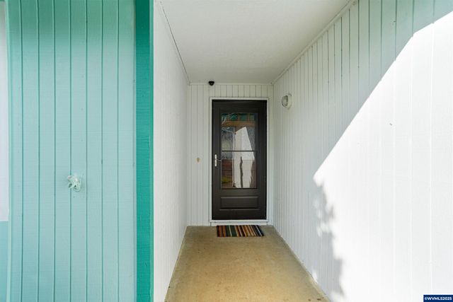 4561 Pullman Ct SE, Salem, OR 97302