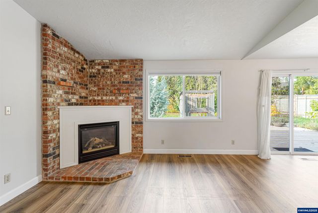 4561 Pullman Ct SE, Salem, OR 97302