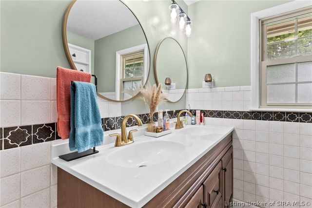 234 Hargan Drive, Madison, IN 47250
