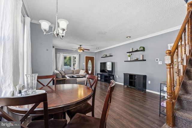 15 ELMHURST PL, Wilmington, DE 19804