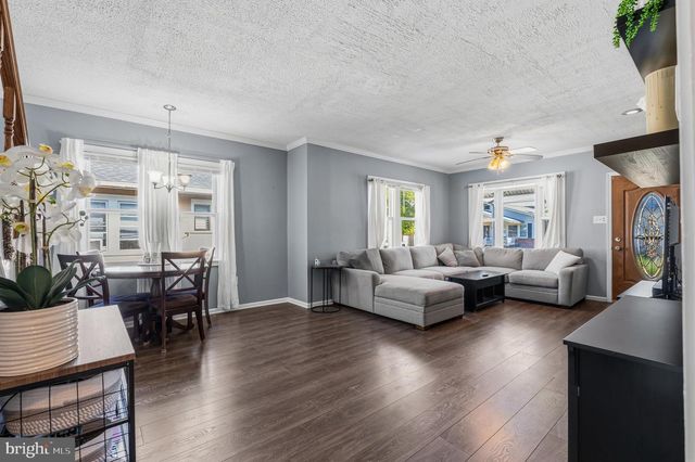 15 ELMHURST PL, Wilmington, DE 19804