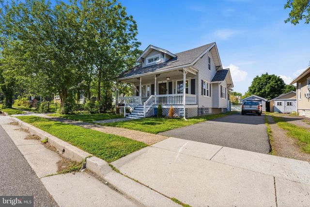 15 ELMHURST PL, Wilmington, DE 19804