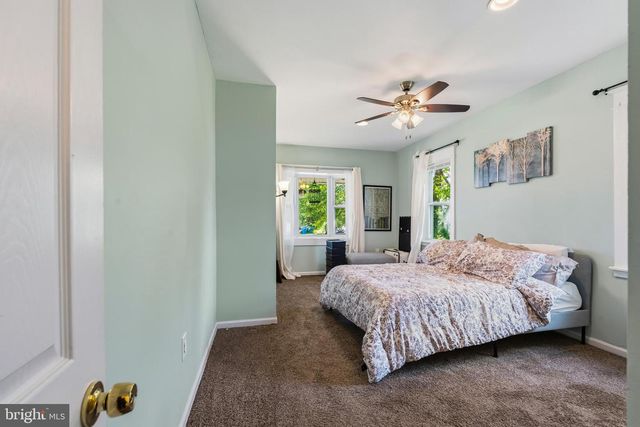15 ELMHURST PL, Wilmington, DE 19804