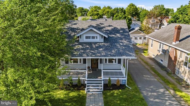 15 ELMHURST PL, Wilmington, DE 19804