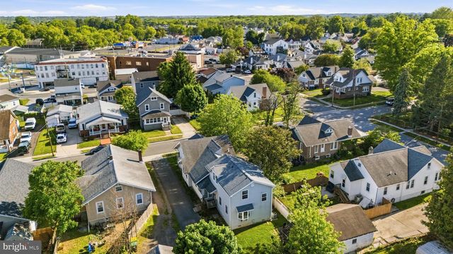 15 ELMHURST PL, Wilmington, DE 19804